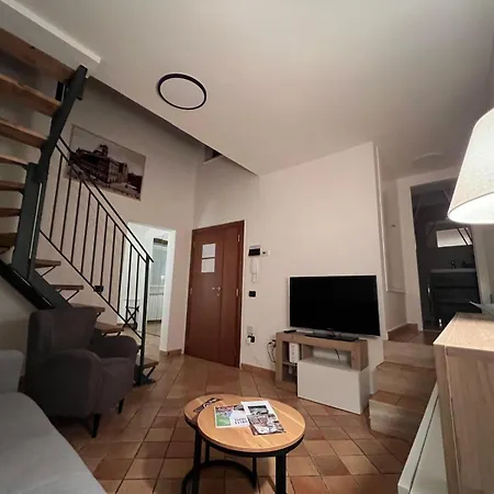 La Rosa - Relax E Comfort Nel Centro Storico فولينيو